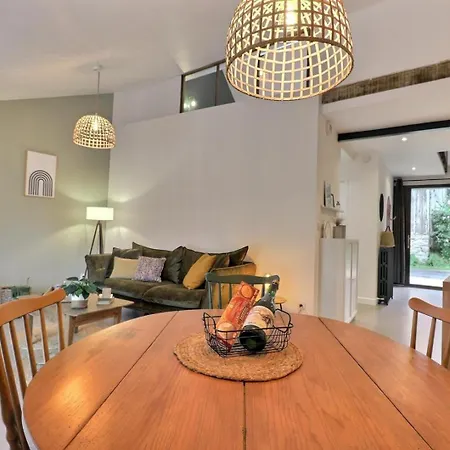 Victor Holiday home *