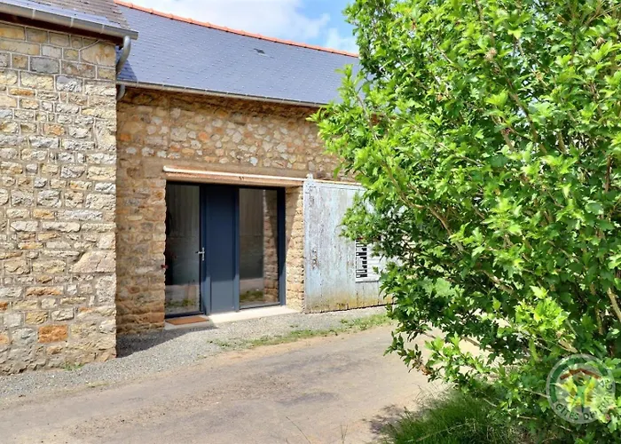 Hébergement de vacances Victor Rives-du-Couesnon